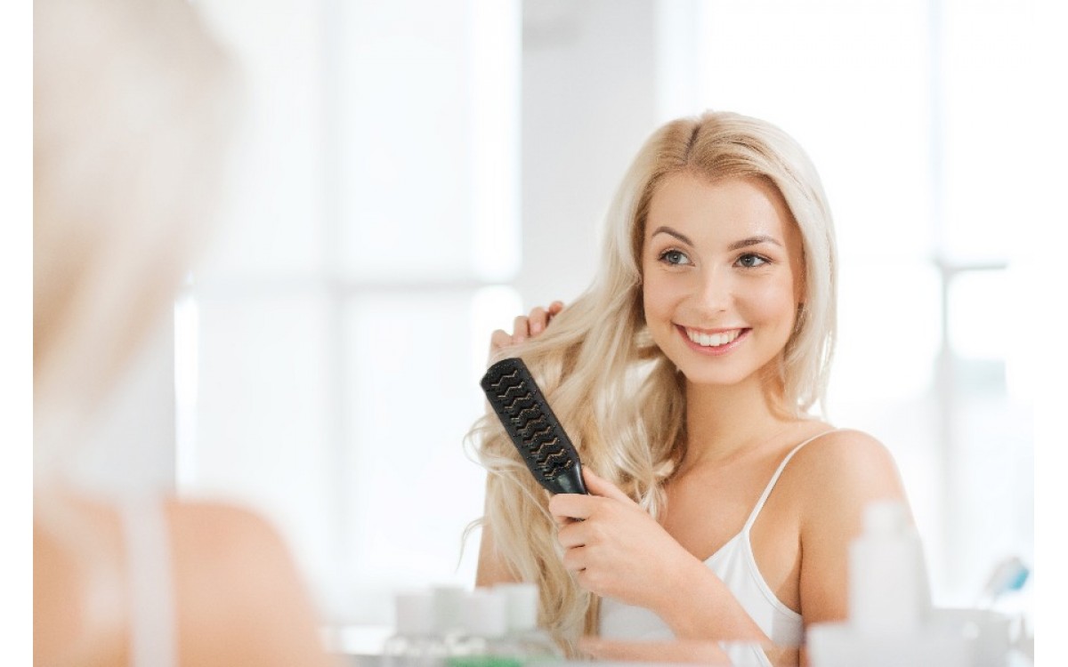 Brushing Hair Benefits: What You Need to Know to Brush Like a Pro